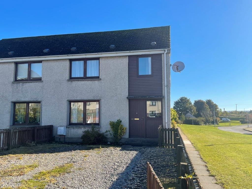 3 bed semidetached house for sale in Kirkside, Alness IV17, £97,000