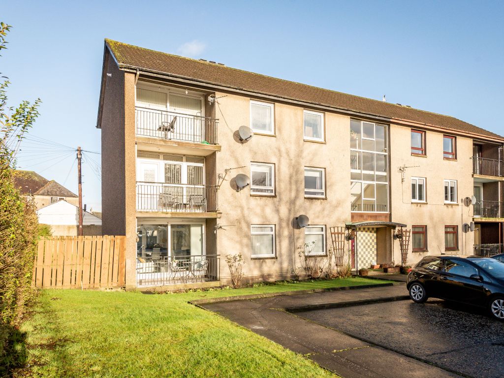 2 bed flat for sale in Cocklaw Street, Kelty KY4 Zoopla