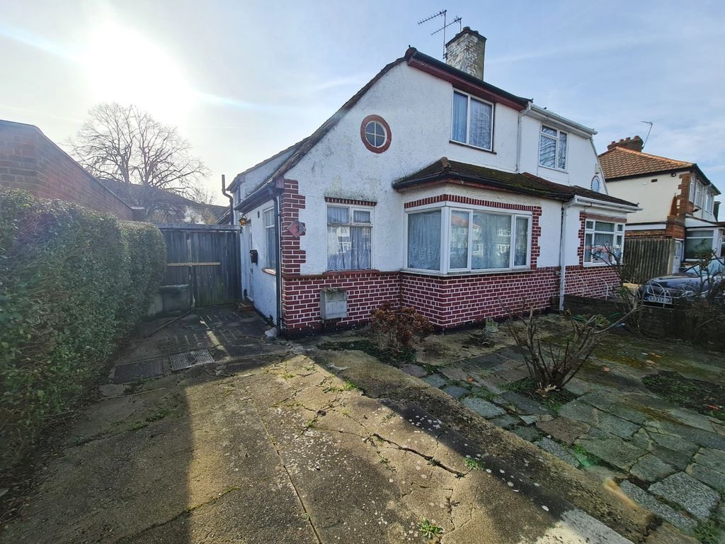 3 bed semidetached house for sale in Mollison Way, Edgware, Middlesex
