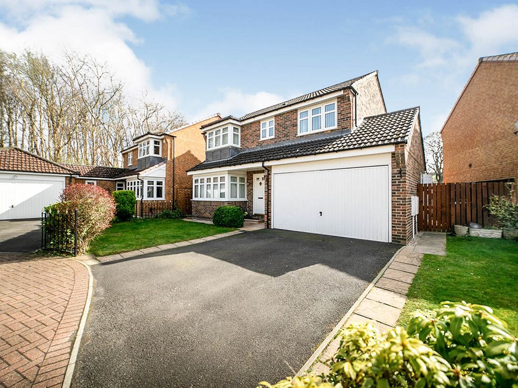 4 bed detached house for sale in The Pavilion, Swalwell, Newcastle Upon