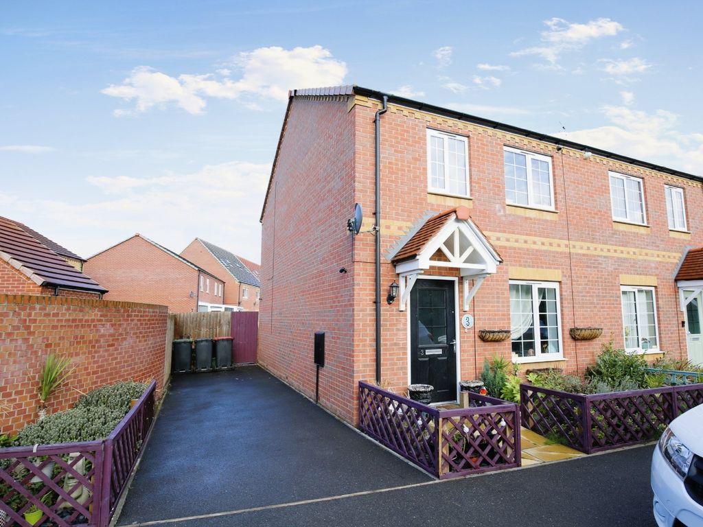 2 bed semidetached house for sale in Thompson Way, Polesworth