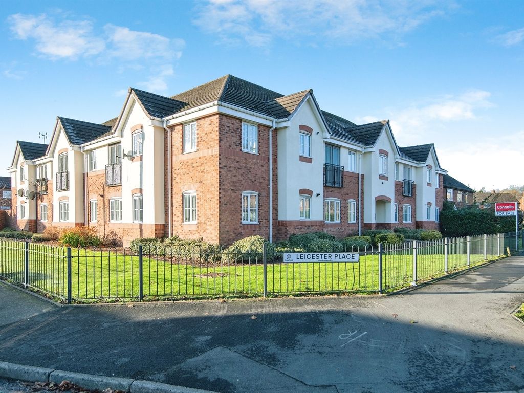 2 bed flat for sale in Wiltshire Way, West Bromwich B71, £90,000 Zoopla