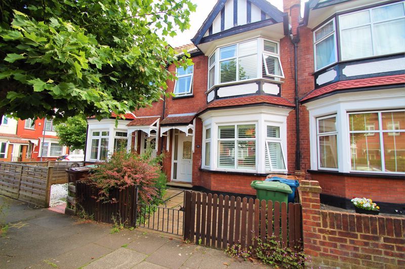 4 bed terraced house to rent in Drury Road, Harrow HA1 Zoopla