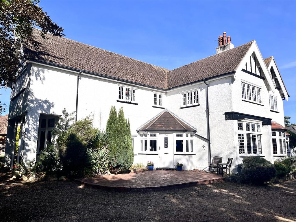 4 bed semidetached house for sale in Collington Lane West, BexhillOn