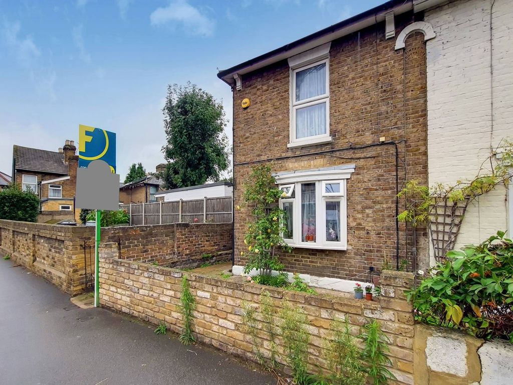 3 bed property for sale in Pears Road, Hounslow TW3 Zoopla