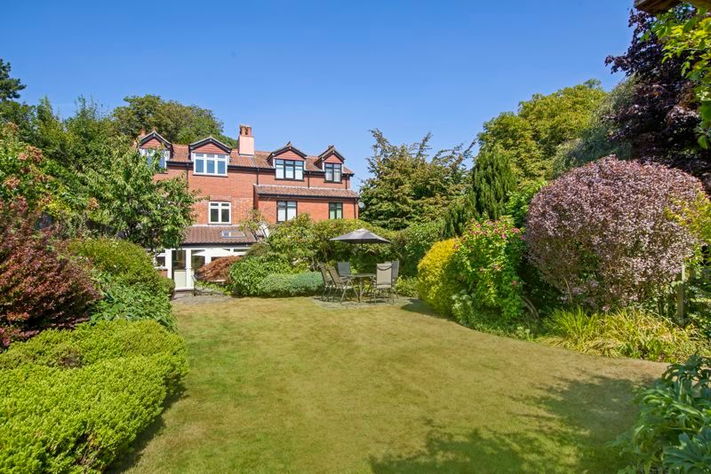 4 bed semidetached house for sale in Main Road, Flax Bourton, Bristol