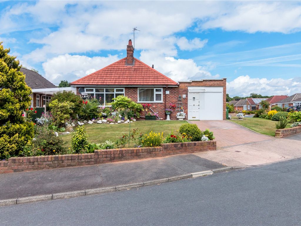 Dewsbury Drive, Penn, Wolverhampton, West Midlands WV4  