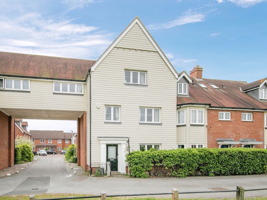 5 bed terraced house for sale in Weyland Drive, Stanway, Colchester CO3