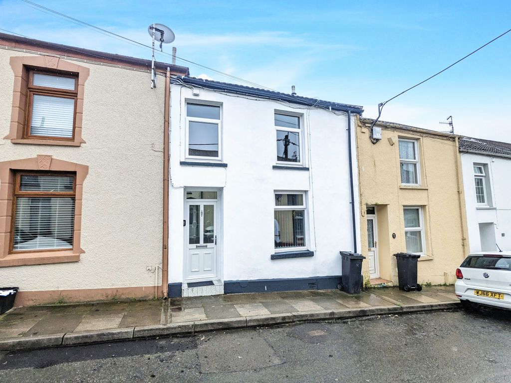 4 bed terraced house for sale in 31 Broad Street, Dowlais, Merthyr