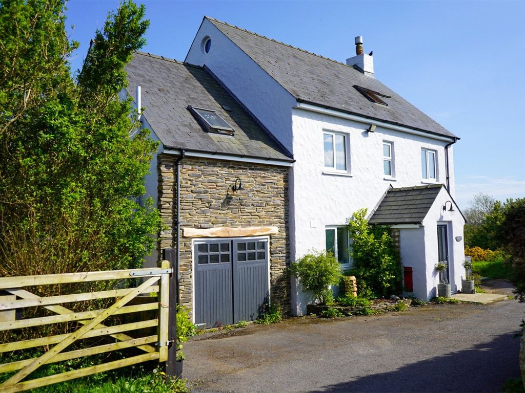 5 bed detached house for sale in New Hill, Goodwick, Pembrokeshire SA64