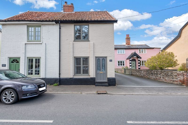 2 bed semidetached house for sale in High Street, Hopton, Diss IP22