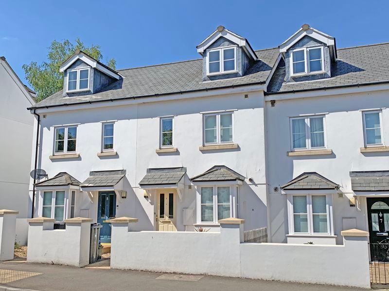 3 bed property to rent in Sidford High Street, Sidford, Sidmouth EX10