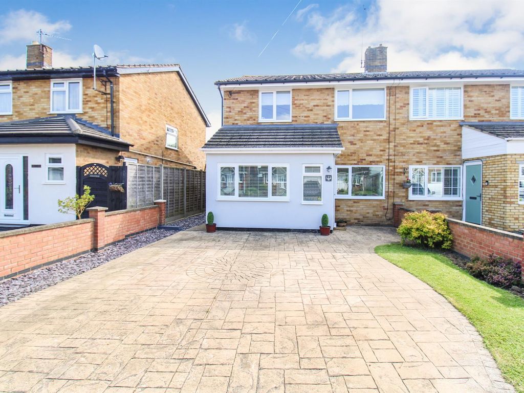 3 bed semidetached house for sale in Shire Road, Corby NN17 Zoopla