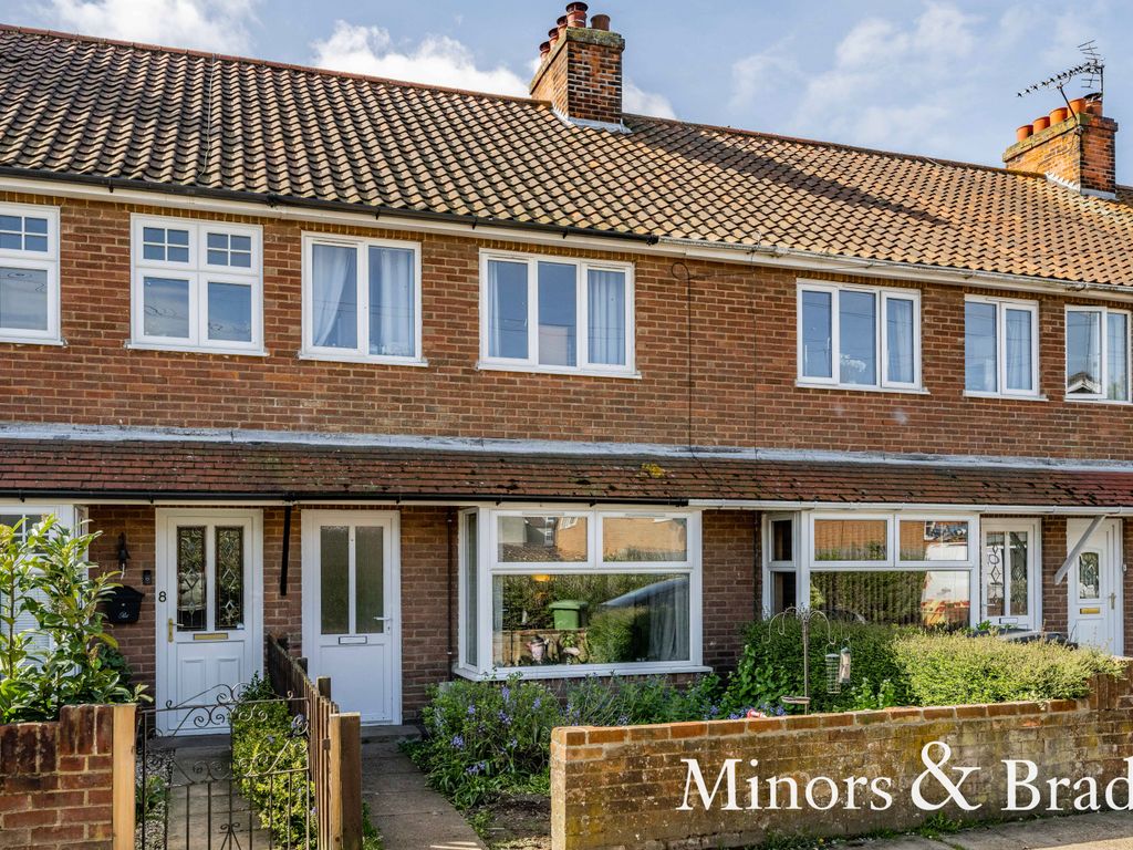 3 bed terraced house for sale in Beatrice Avenue, Dereham NR19 Zoopla