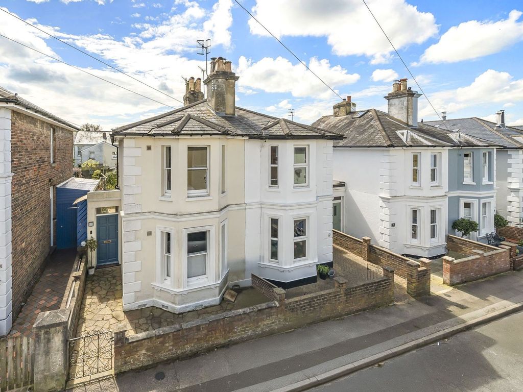 3 bed semidetached house for sale in John Street, Tunbridge Wells TN4