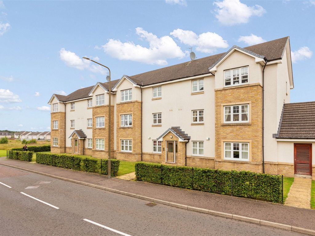 2 bed flat for sale in Leyland Road, Bathgate EH48, £135,000 Zoopla