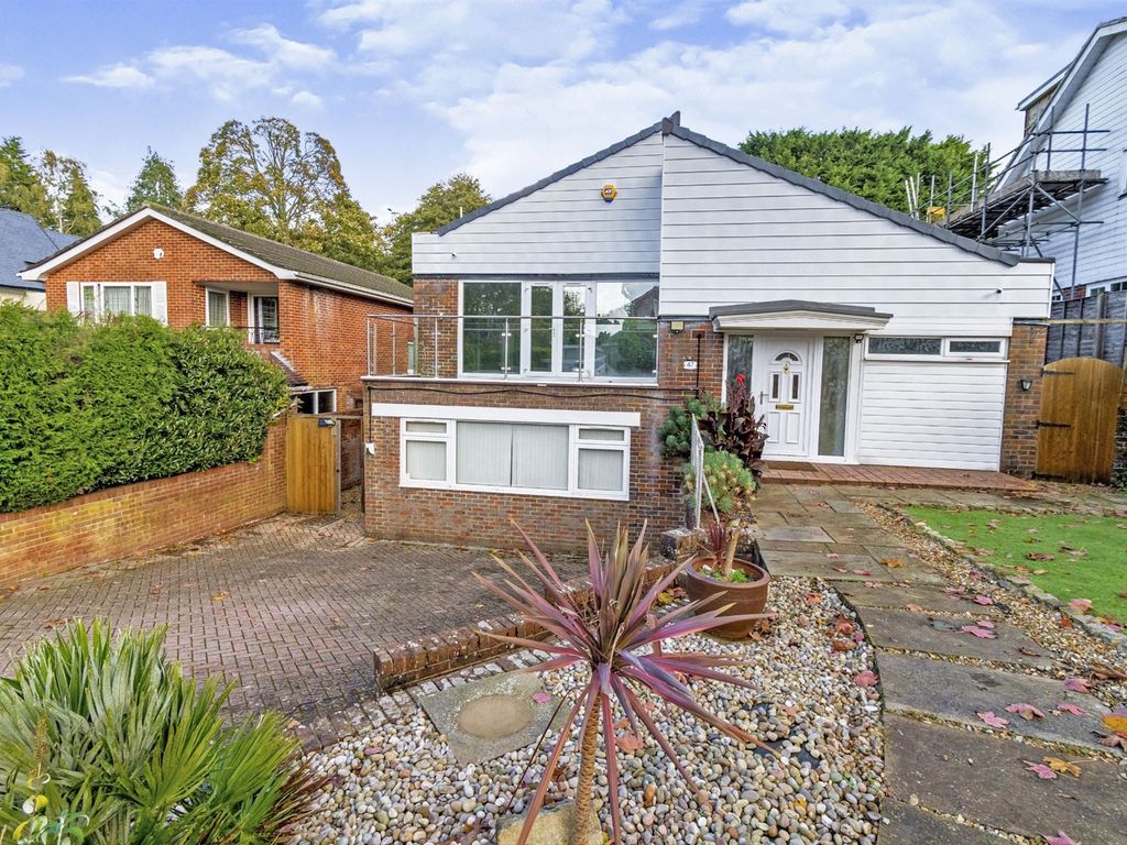 5 bed detached house for sale in Lingwood Close, Chilworth, Southampton SO16 Zoopla