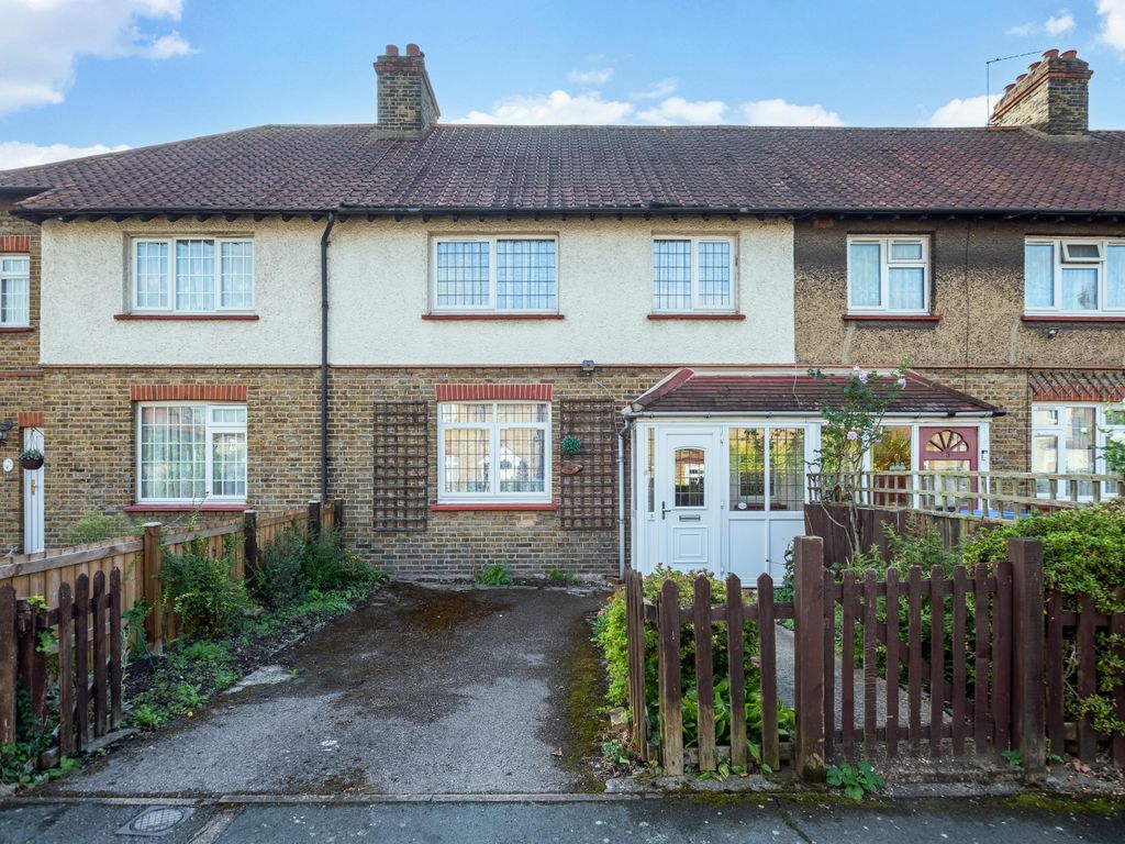 3 bed terraced house for sale in Keeling Road, London SE9, £425,000