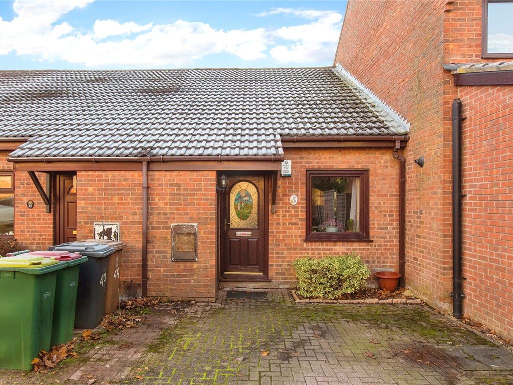 1 bed terraced house for sale in Haighton Court, Fulwood, Preston