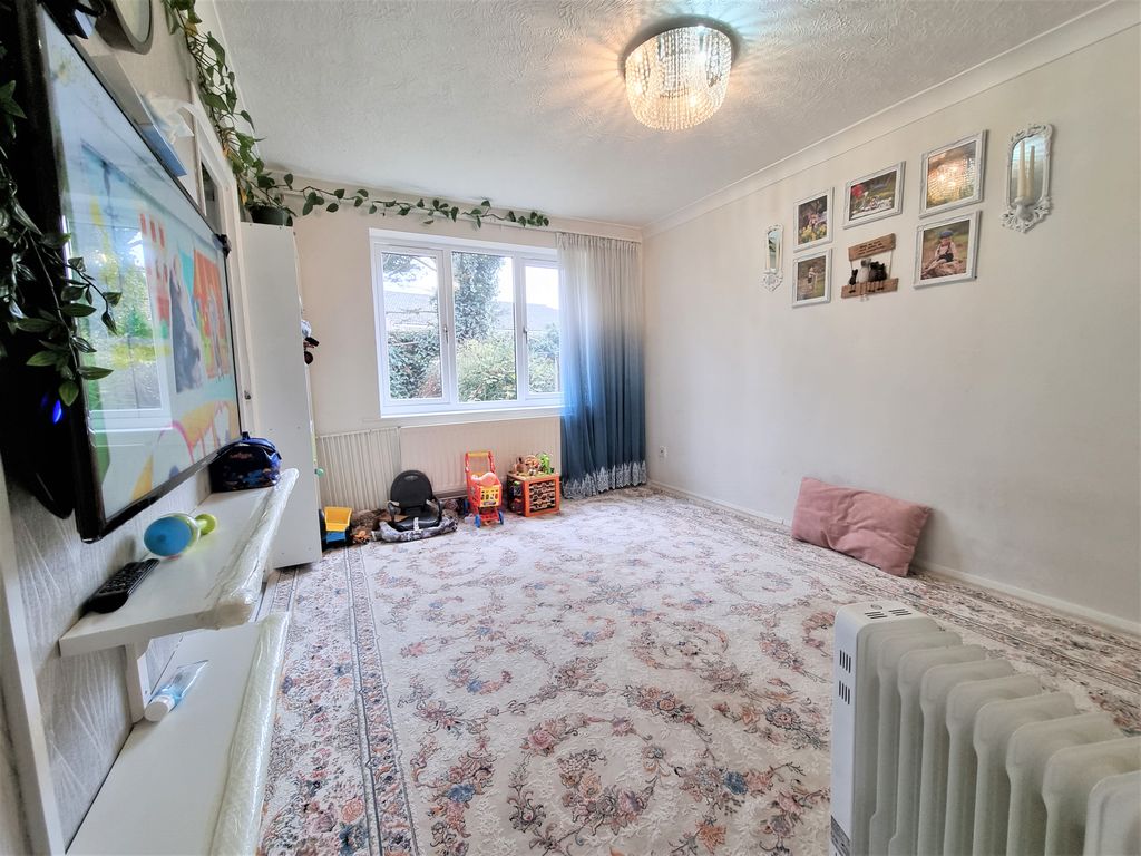 Franklin Way, Croydon CR0  