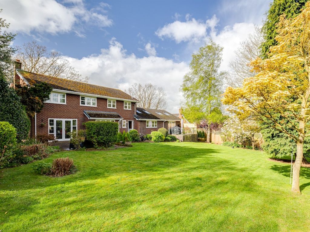 6 bed detached house for sale in Green Lane, Kelsall, Tarporley CW6, £