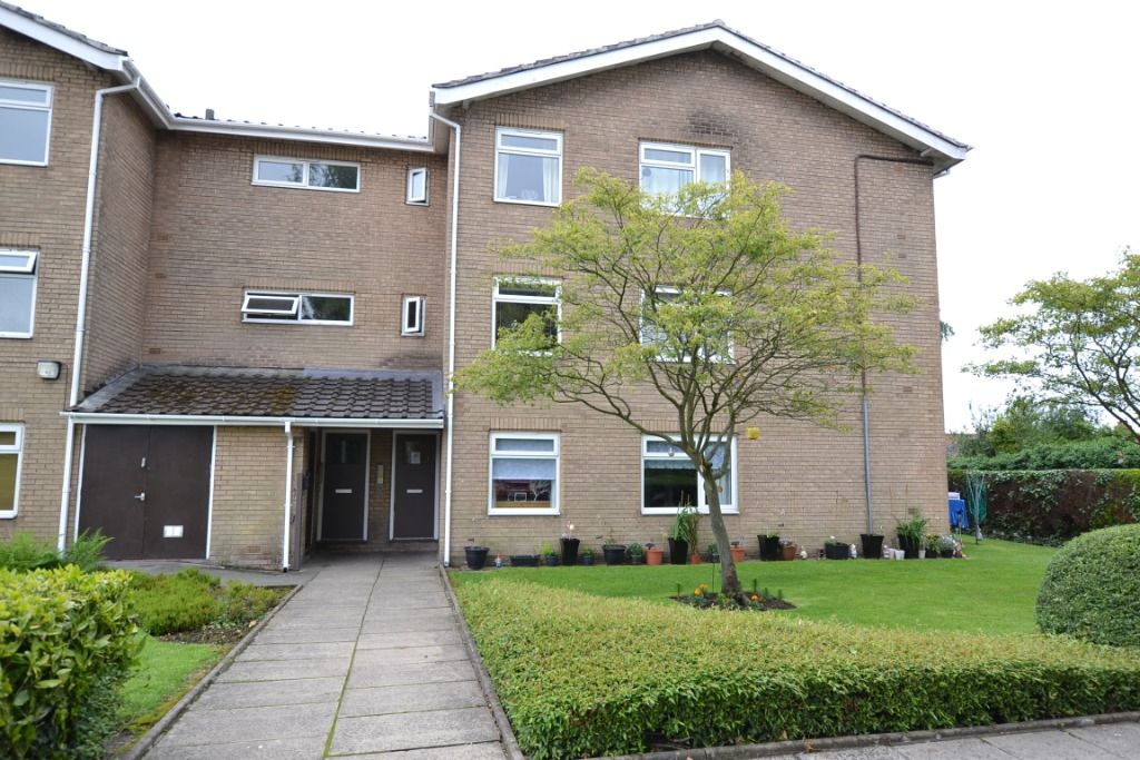 1 bed flat to rent in Swettenham Street, Macclesfield SK11, £600 pcm