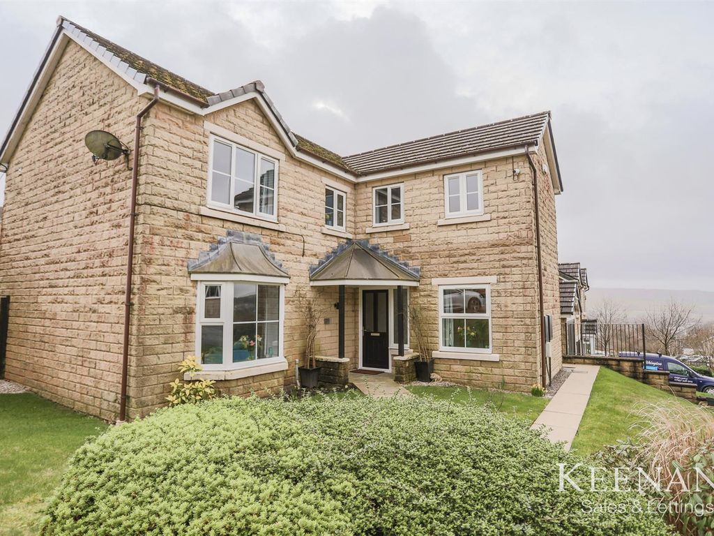 4 bed detached house for sale in Fieldfare Way, Bacup OL13, £360,000 Zoopla