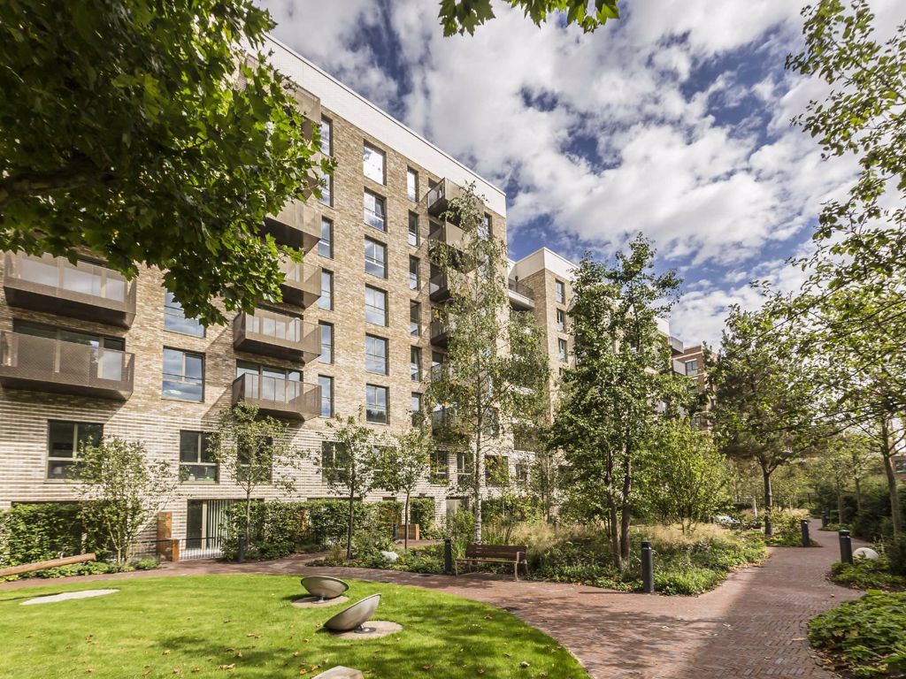 2 bed flat to rent in Heygate Street, London SE17 Zoopla