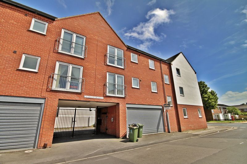 1 bed flat to rent in Ayscough Street, Grimsby DN31 Zoopla