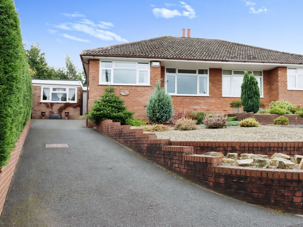 3 bed bungalow for sale in Avondale Road, Wellington, Telford