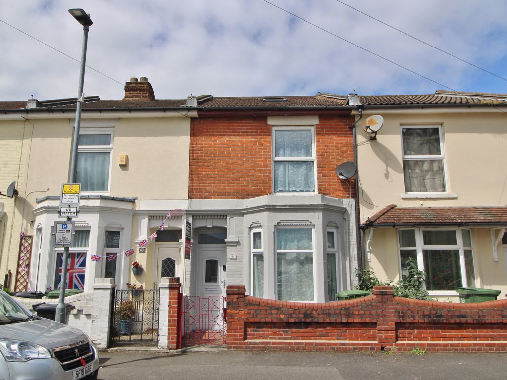 3 bed terraced house for sale in Frogmore Road, Southsea PO4 Zoopla