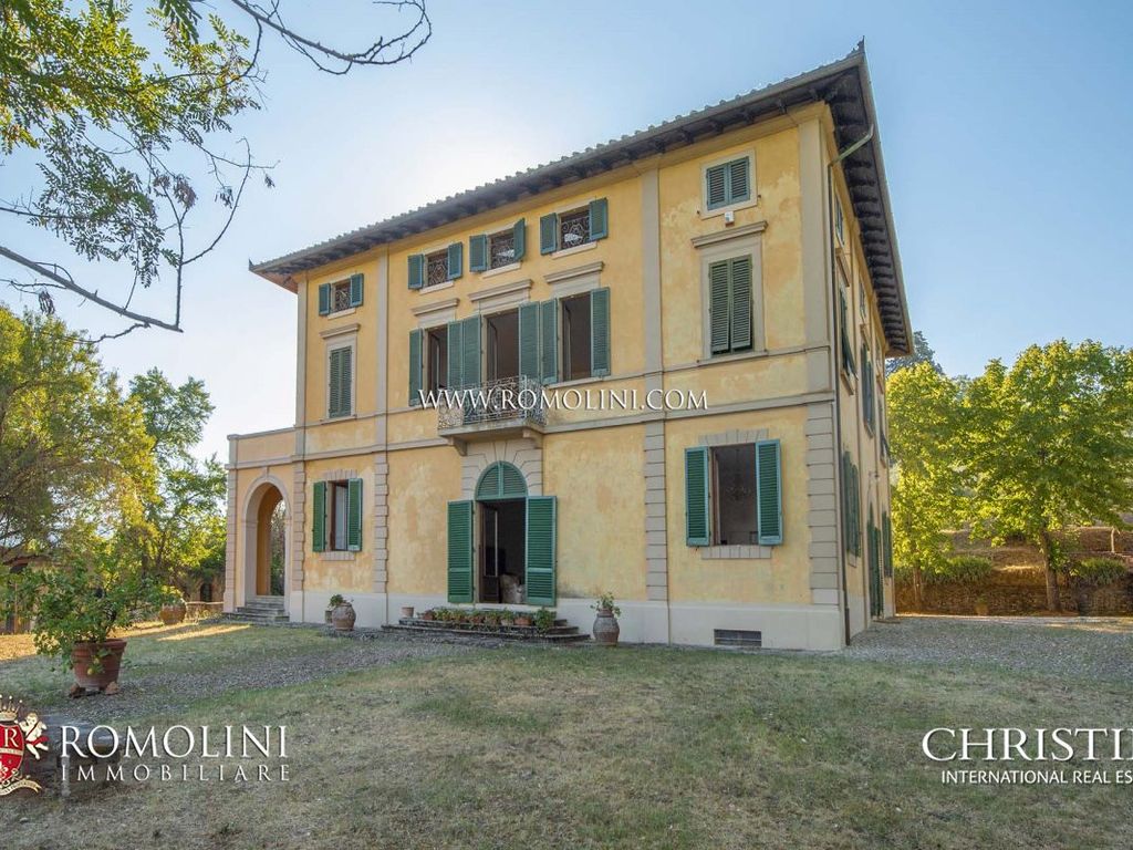 12 bed villa for sale in Arezzo, Tuscany, Italy Zoopla