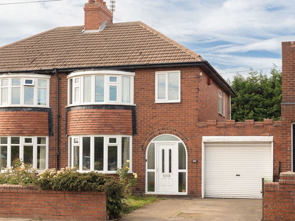 3 bed semidetached house for sale in Broadway, Blyth NE24, £210,000