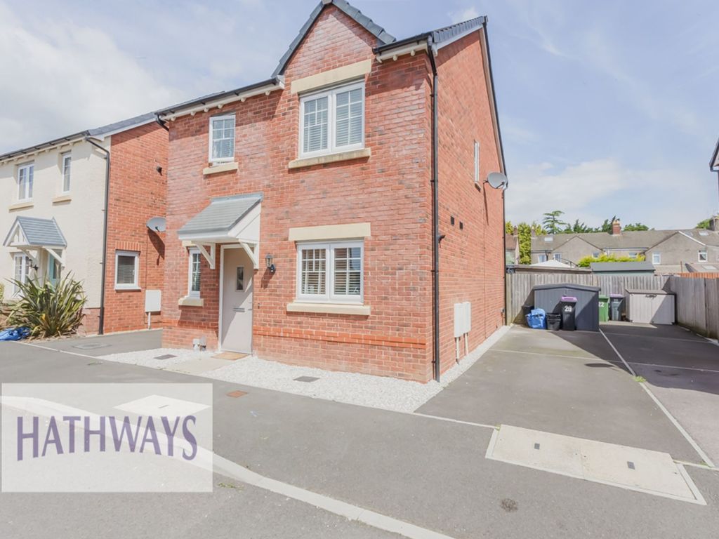 3 bed detached house for sale in Oakfield Grange, Oakfield NP44, £