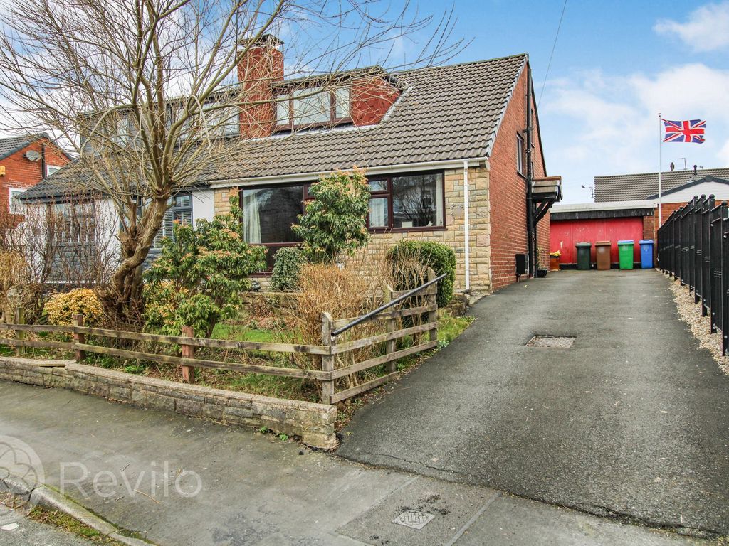 3 bed semidetached bungalow for sale in Townley Road, Milnrow OL16