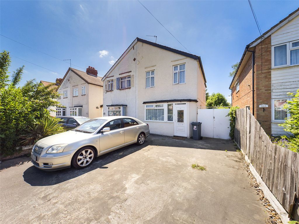 2 bed semidetached house for sale in Bedfont Lane, Feltham TW14 Zoopla