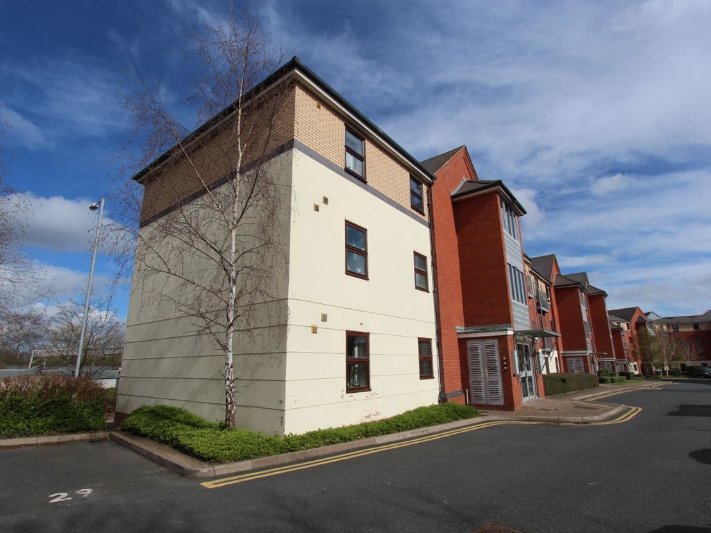 2 bed flat for sale in Albert Road, Tamworth B79 Zoopla