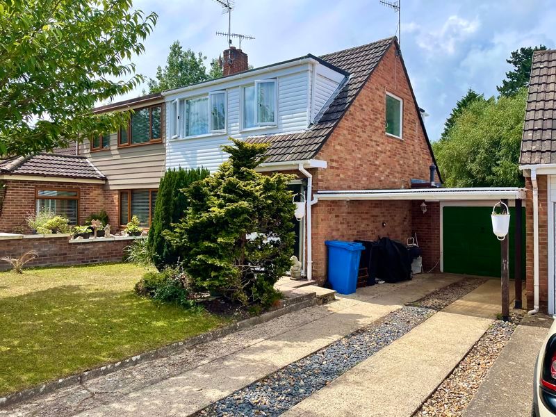 3 bed semidetached house for sale in Warburton Road, Canford Heath