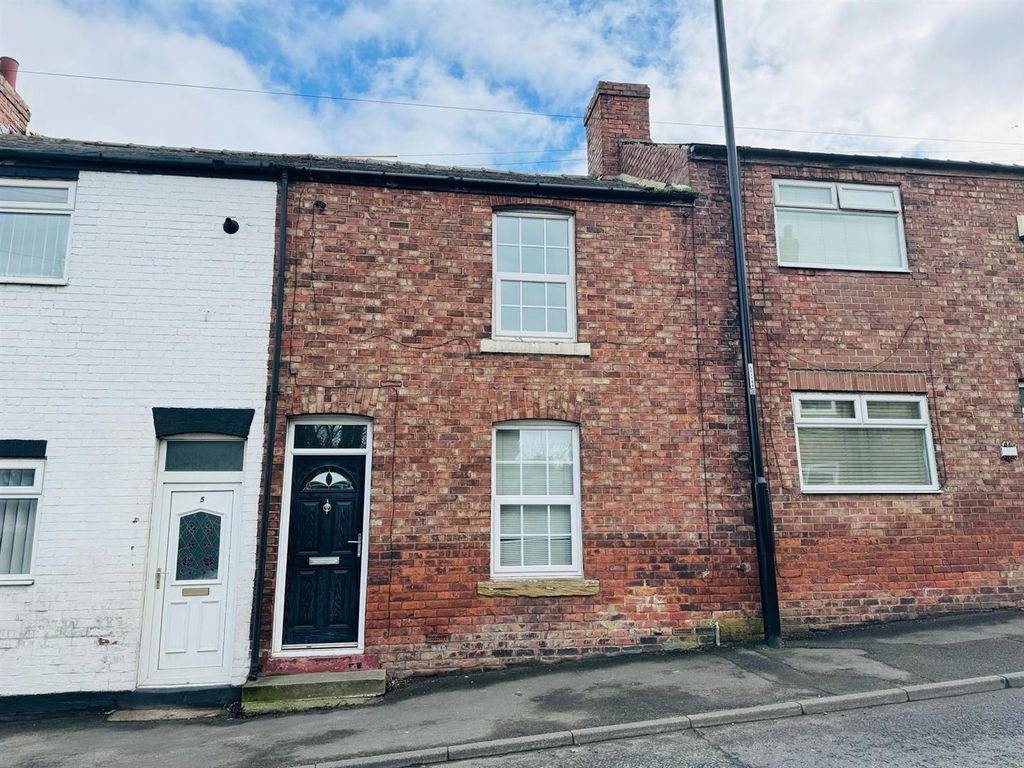 2 bed property for sale in Charles Street, Newbottle, Houghton Le