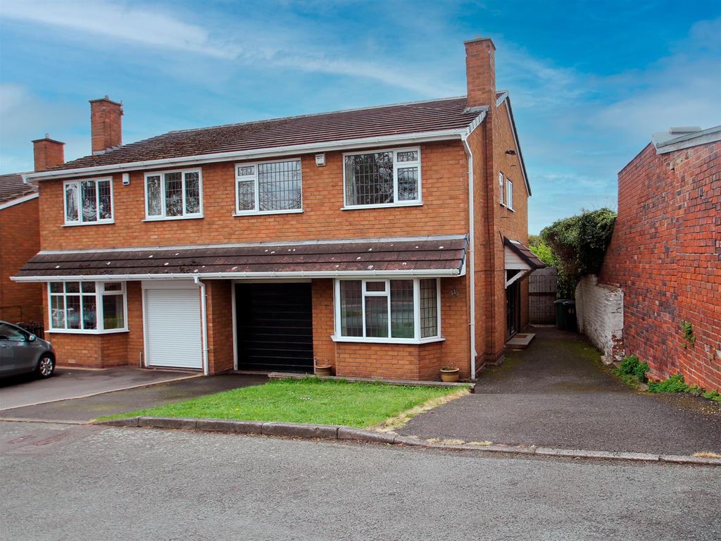 4 bed semidetached house for sale in Drews Holloway, Halesowen B63 Zoopla