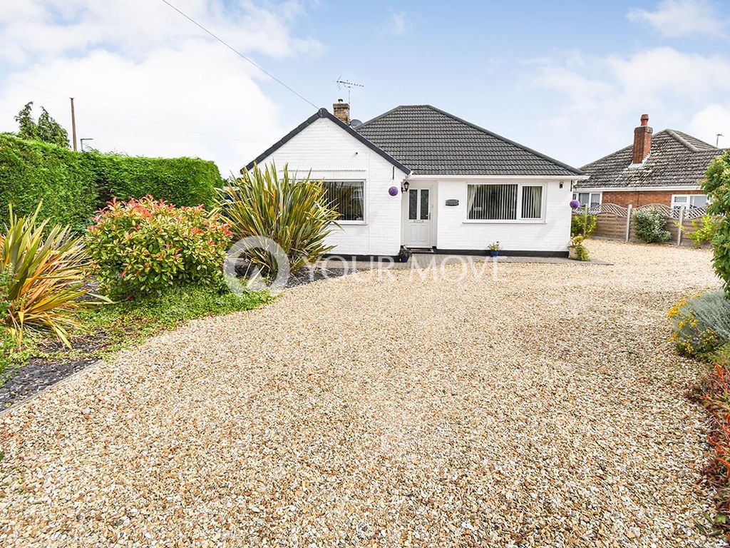 2 bed bungalow for sale in St. Hughs Drive, North Hykeham, Lincoln