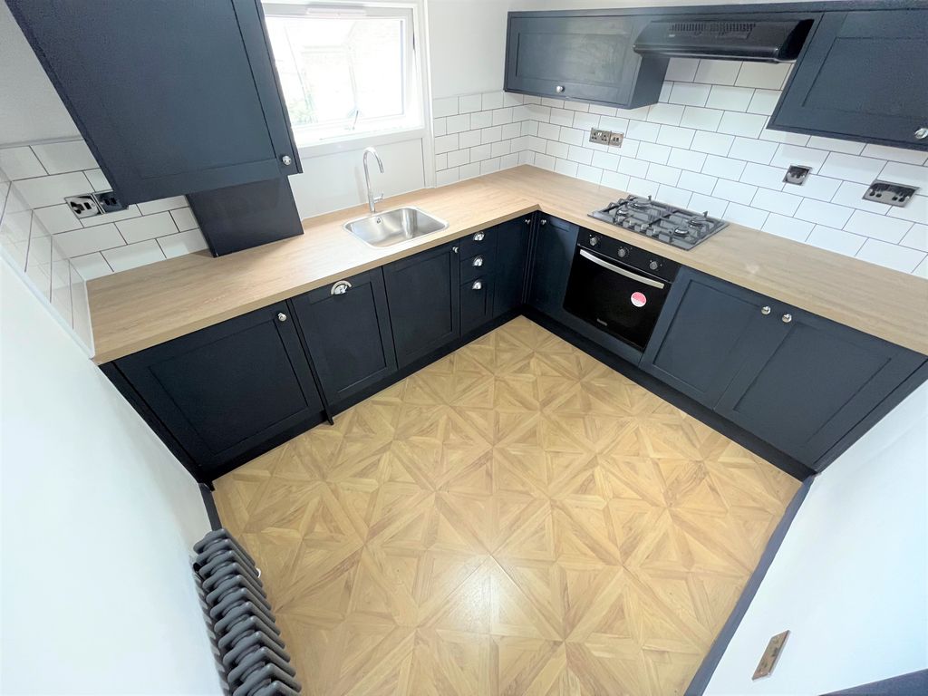 1 bed flat for sale in Ashville Road, Leytonstone E11 Zoopla