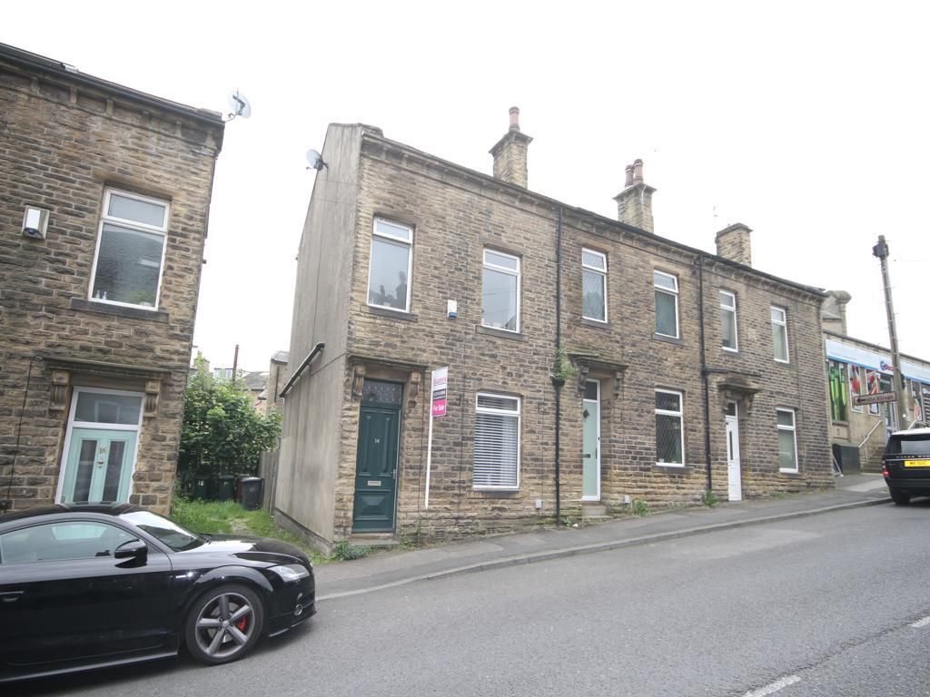 2 bed end terrace house for sale in New Street, Idle, Bradford BD10, £