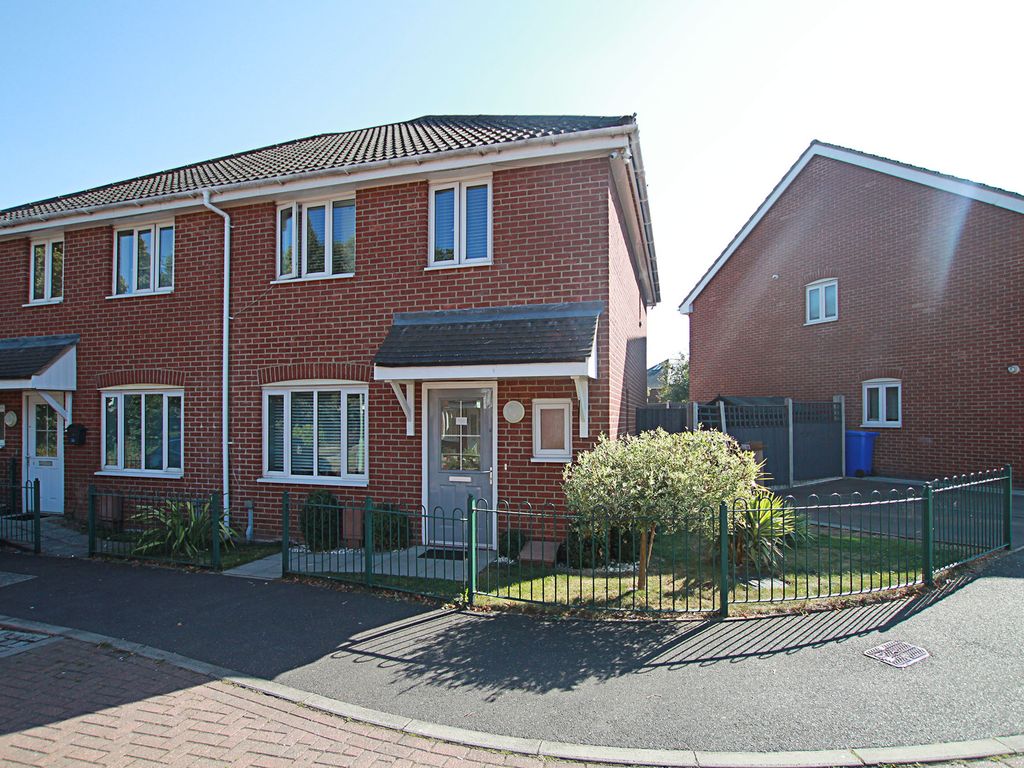 3 bed semidetached house to rent in Beaverbrook Road, Newmarket CB8 Zoopla