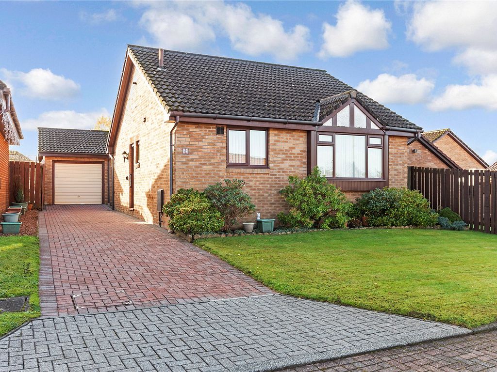 3 bed bungalow for sale in Crofthill Court, Stonehouse, Larkhall ML9, £