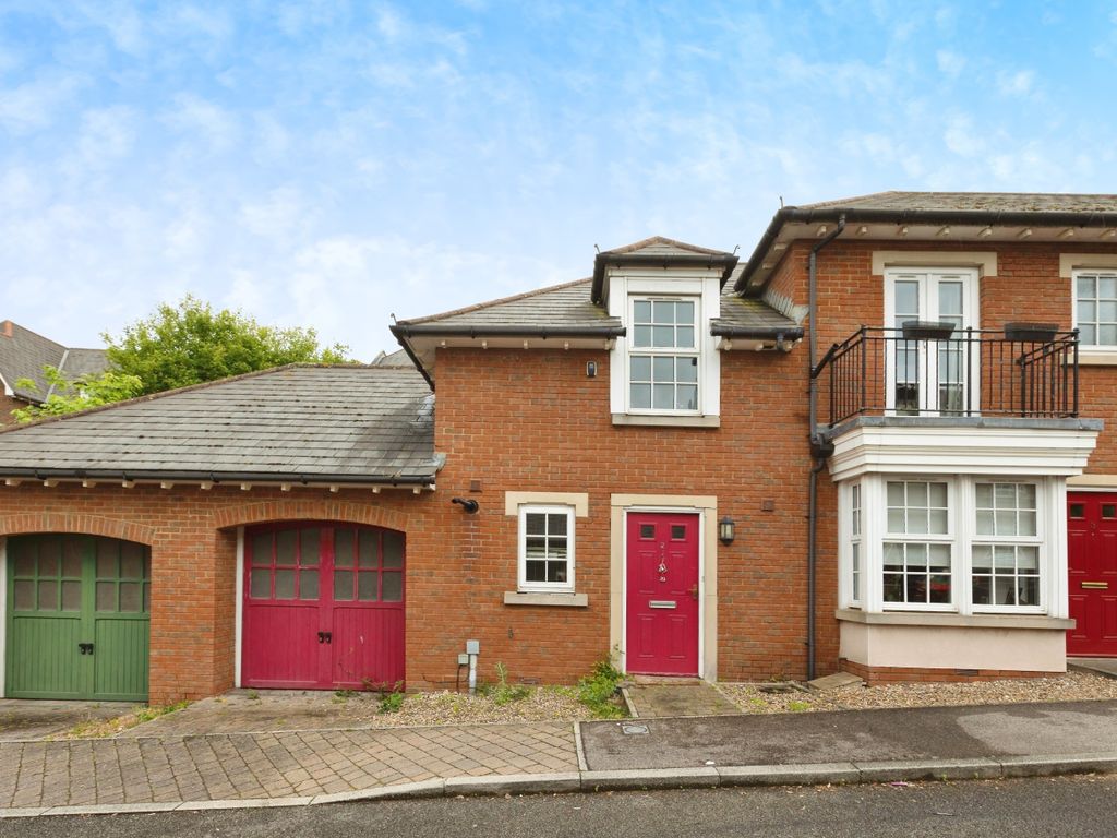 2 bed terraced house for sale in Calcroft Avenue, Greenhithe, Kent DA9