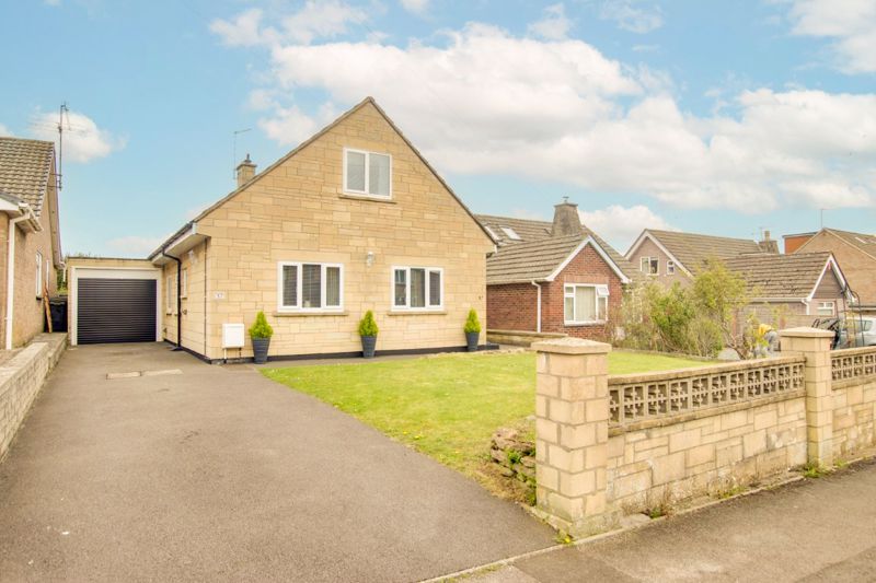 4 bed detached bungalow for sale in Willow Grove, Trowbridge BA14 Zoopla