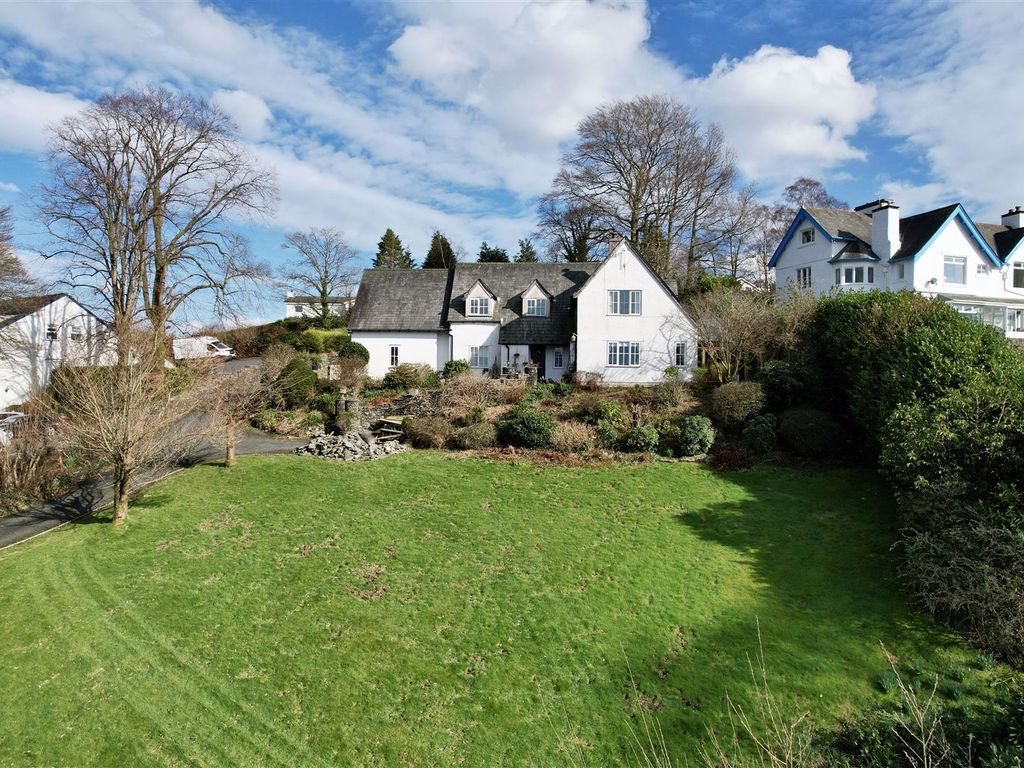 4 bed detached house for sale in Thornbarrow Road, Windermere LA23, £