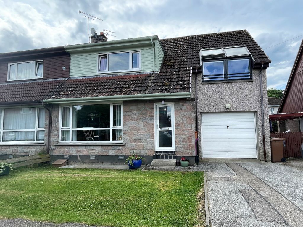 4 bed semidetached house for sale in Thornhill Place, Forres