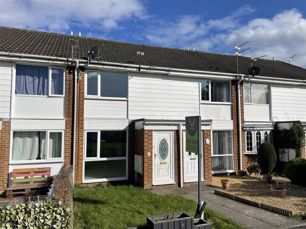 2 bed terraced house for sale in Thorntons Close, Pelton, Chester Le